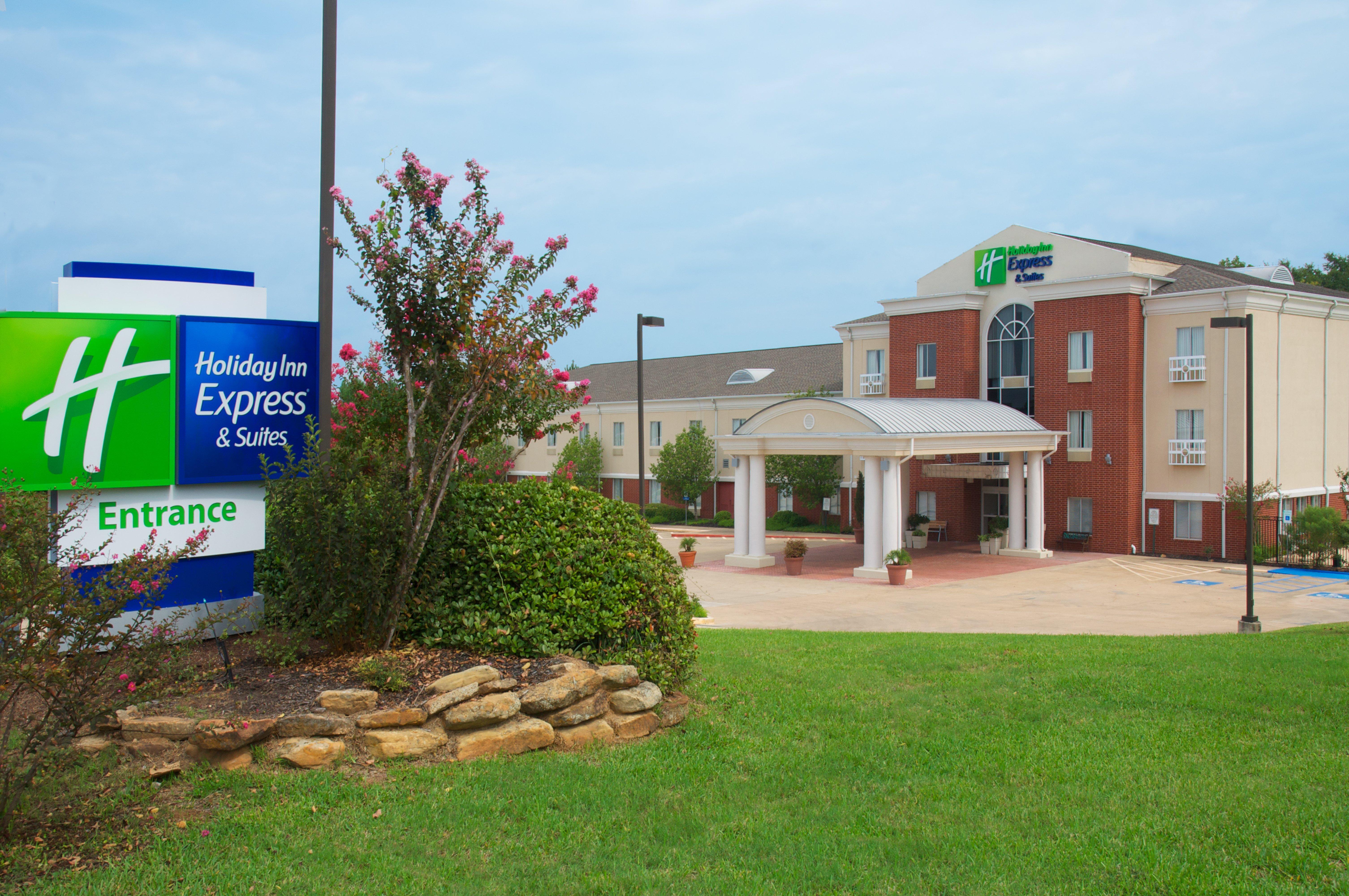 Holiday Inn Express Hotel & Suites Livingston Exterior foto
